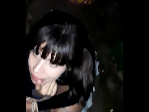 ❤️ रस्त्यावर कँडीच्या बदल्यात लिंग सुजले ❤❌  अश्लील mr.porn-93.ru